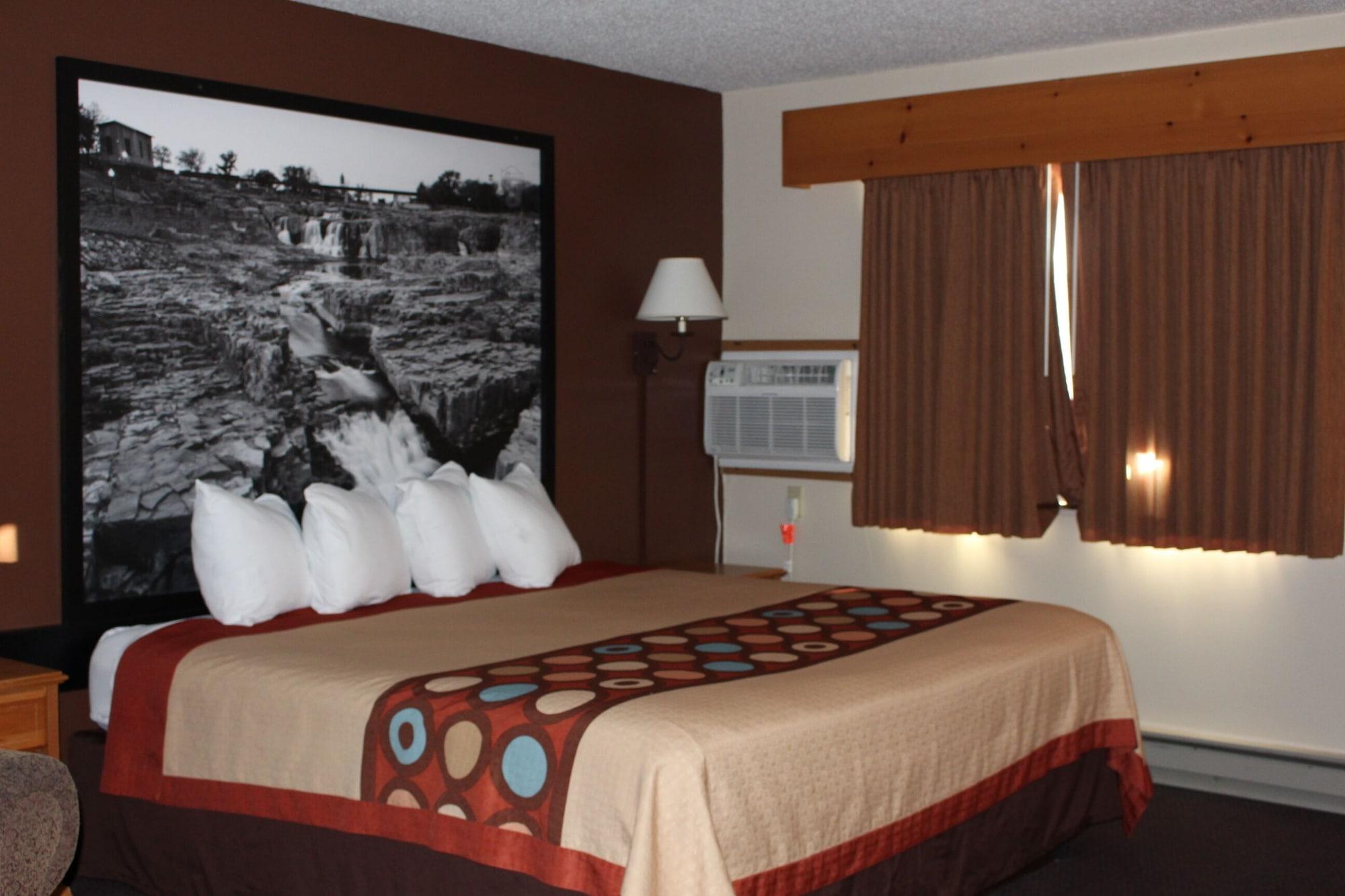 Super 8 By Wyndham Chamberlain Sd Hotel Eksteriør billede