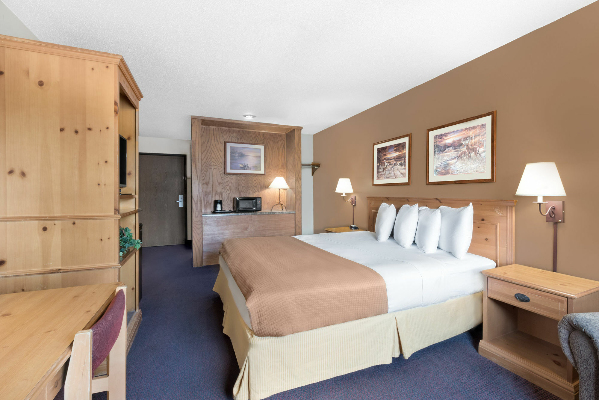 Super 8 By Wyndham Chamberlain Sd Hotel Eksteriør billede